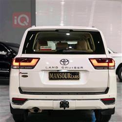 تويوتا لاندكروزر